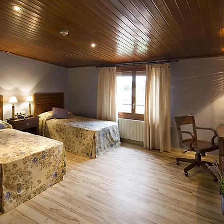 H Con Encanto Hotell Binéfar