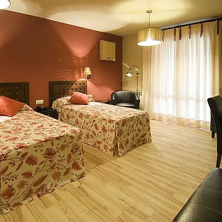 Hotell H Con Encanto 3*