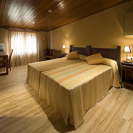 Hotell H Con Encanto 3*